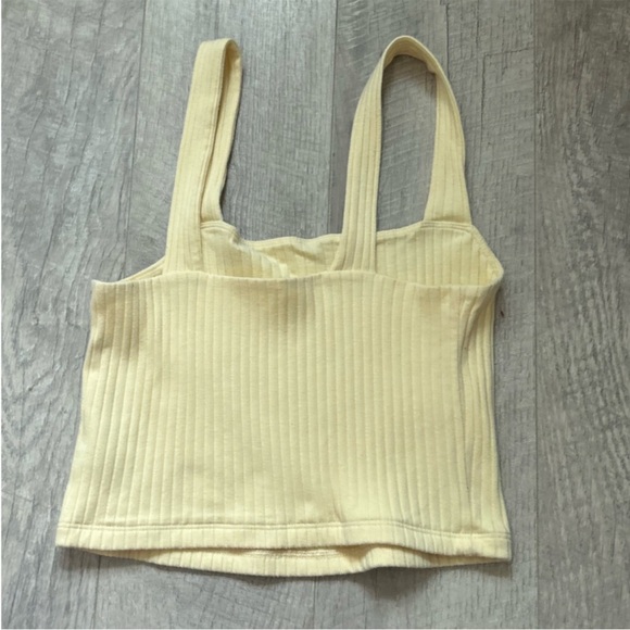 American Eagle Yellow Ribbed Cropped Tank Top Sz Med - Picture 7 of 7